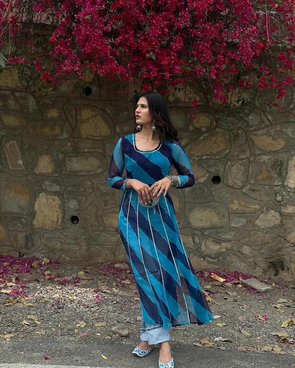 lehriya long kurti